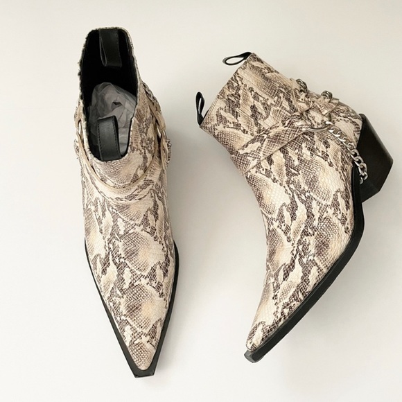 ANINE BING Harris ankle boot Harness Snake Python - Picture 1 of 10